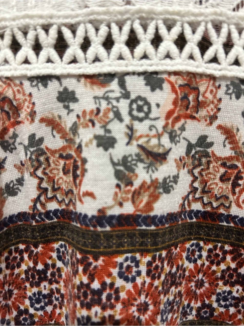 Boho Floral Lace-Trim Women’s PeplumTop in Rust and White - Picture 4 of 5